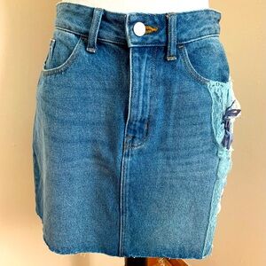 Calvin Klein denim mini skirt size 6